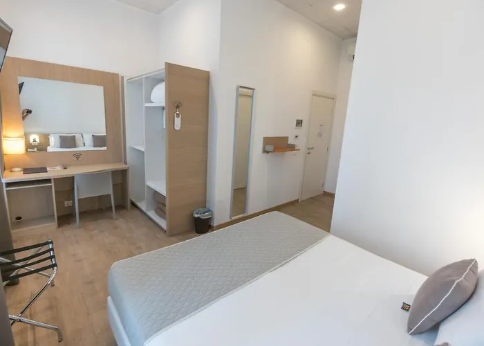 Hotel Nuovo Centro 2*