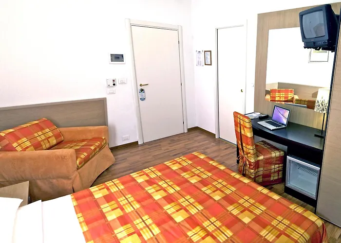 Nuovo Centro Hotel 2*