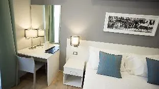 Nuovo Centro Hotel 2*