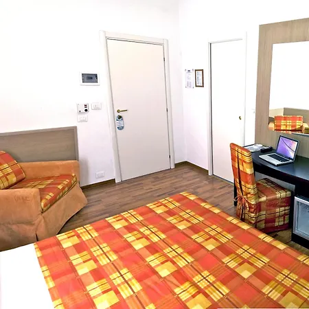 Nuovo Centro Otel 2*