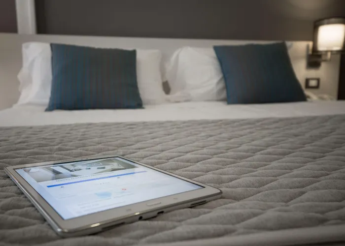 Nuovo Centro Hotel 2*